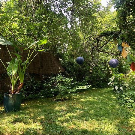 Les Glycines De Bougy Bed and Breakfast Buitenkant foto
