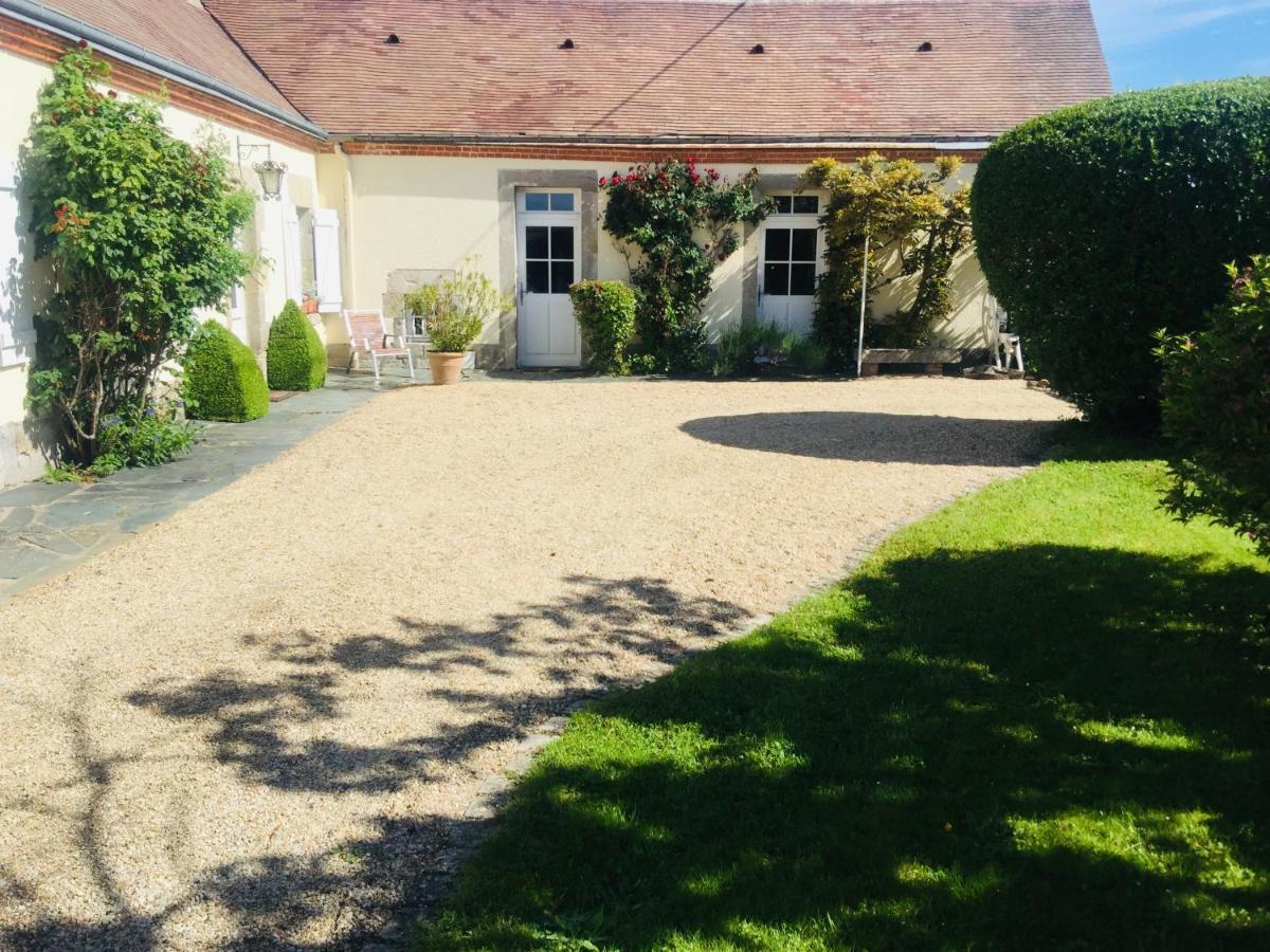 Les Glycines De Bougy Bed and Breakfast Buitenkant foto