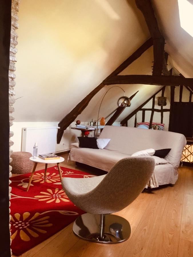 Les Glycines De Bougy Bed and Breakfast Buitenkant foto