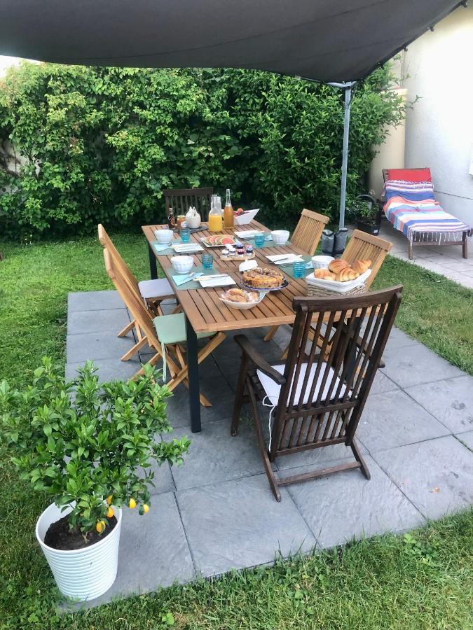 Les Glycines De Bougy Bed and Breakfast Buitenkant foto