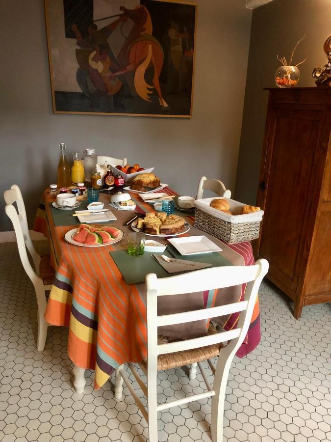 Les Glycines De Bougy Bed and Breakfast Buitenkant foto