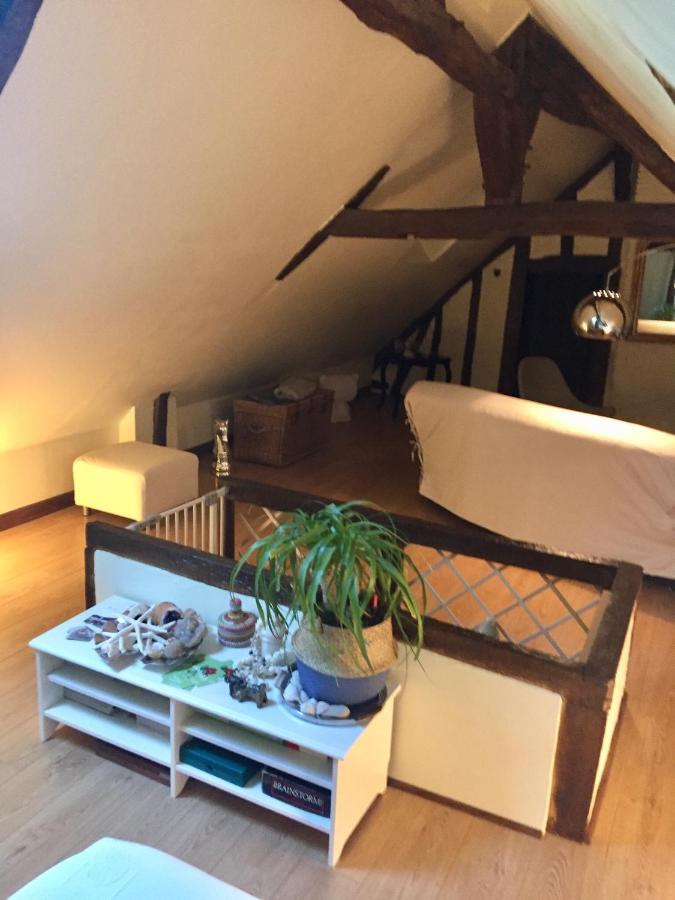 Les Glycines De Bougy Bed and Breakfast Buitenkant foto